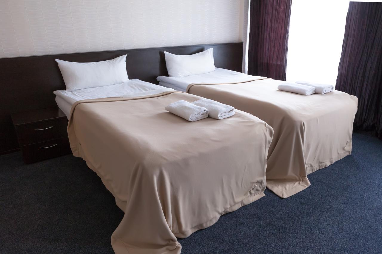 Hotel Palma Mazeikiai Bagian luar foto